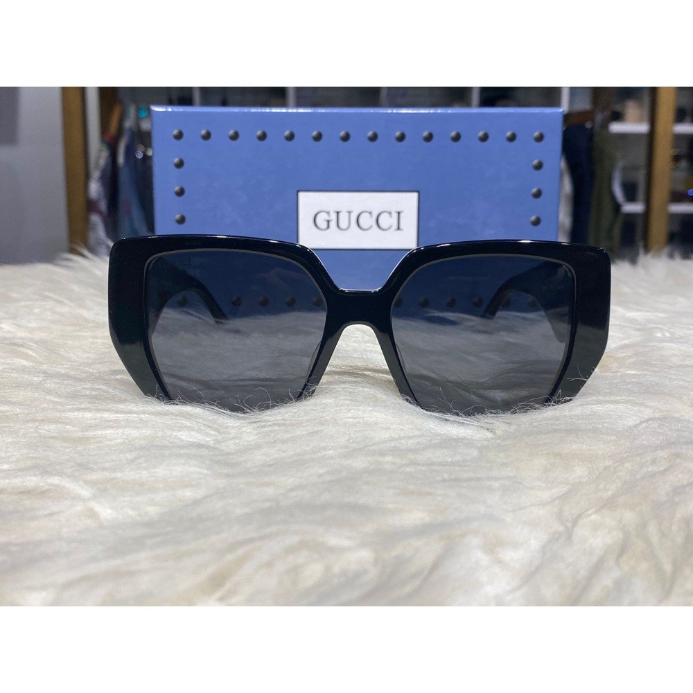 GUCCI SUNGLASSES GG4