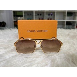 LOUIS VUITTON SUNGLASSES NE18