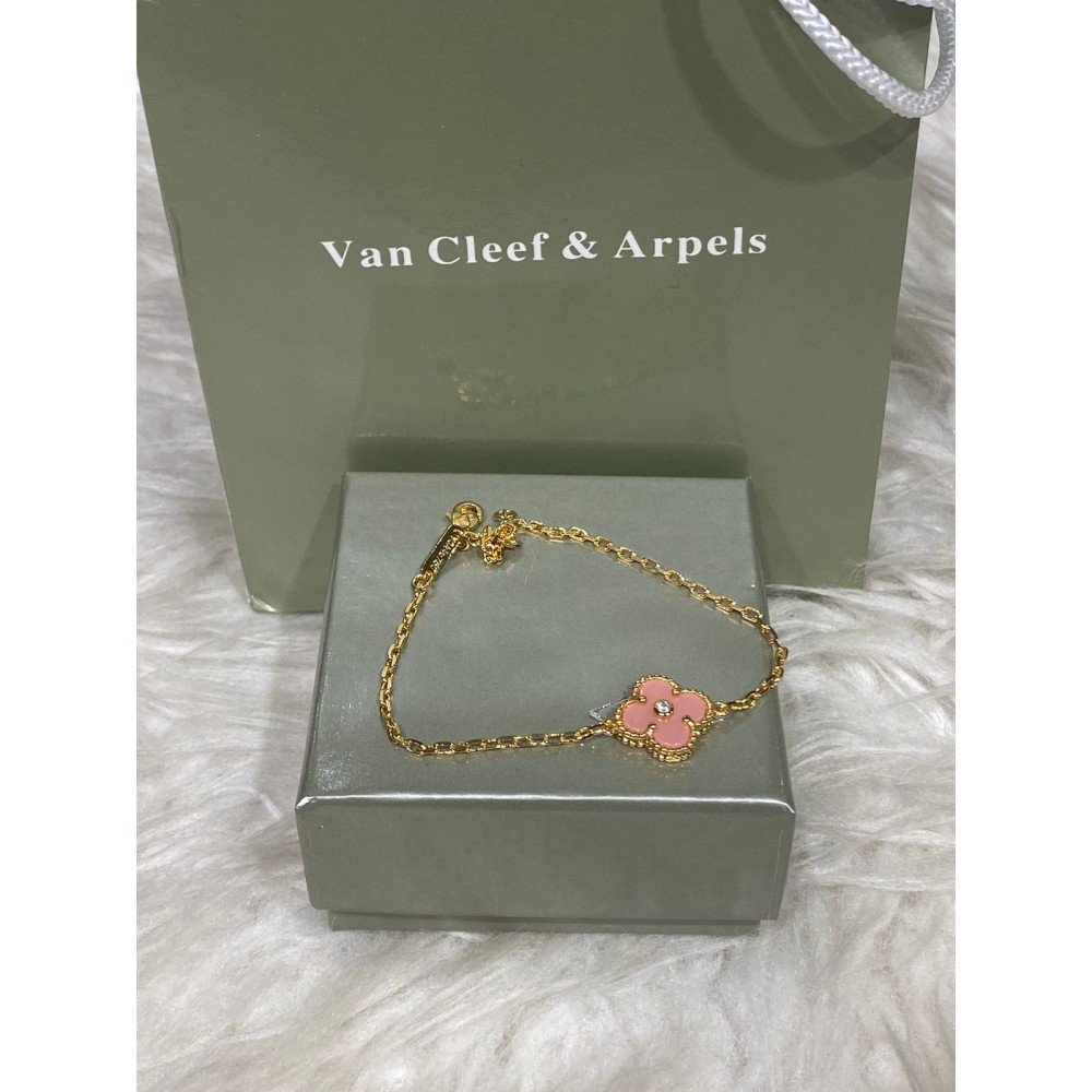 JEWELLERY VENCLEEF VN24