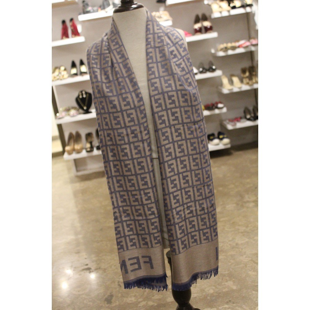 FENDI STOLE BLUE