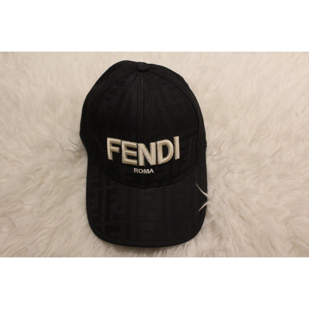 CAPS FENDI F3