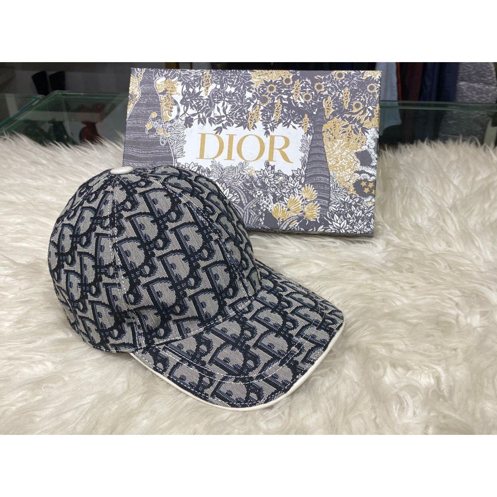 DIOR CAPS D-5
